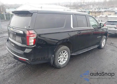 2021 Chevrolet Suburban 4Wd Ls z USA, uszkodzony, nr VIN 1GNSKBKD8MR376355